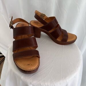 Born platform sandals